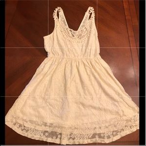 Forever 21 Lace dress